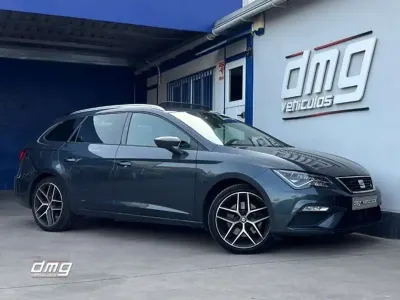 Usado Seat Leon ST FR 150 CV (110 kW) 2020 Gris Familiar