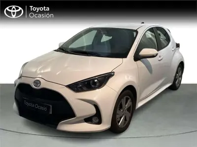 Usado Toyota Yaris Active 116 CV (85 kW) 2025 Utilitario