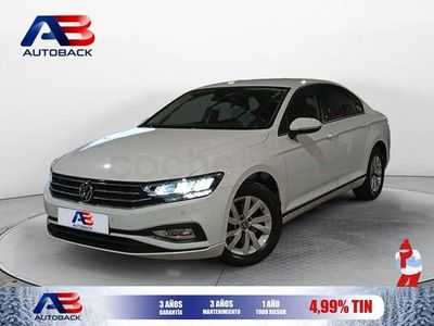 Usado VW Passat Business 150 CV (110 kW) 2021 Blanco Berlina