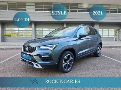 Usado Seat Ateca Style 150 CV (110 kW) 2022 Gris / plata SUV