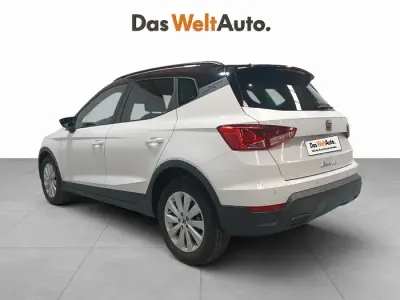 Usado Seat Arona Style 115 CV (84 kW) 2025 Blanco SUV