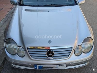 Gris / plata Usado 2003 Mercedes C220 Berlina | 6500 € (Caro)