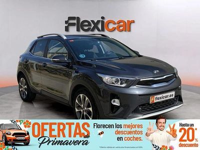 Usado Kia Stonic 100 CV (73 kW) 2019 Gris SUV