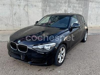 Usado BMW 114 102 CV (75 kW) 2013 Negro Utilitario