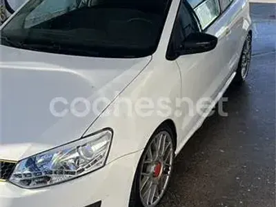 Usado VW Polo Advance 90 CV (66 kW) 2013 Blanco Utilitario