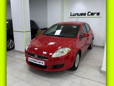 Usado Fiat Bravo Dynamic 90 CV (66 kW) 2010 Rojo Utilitario
