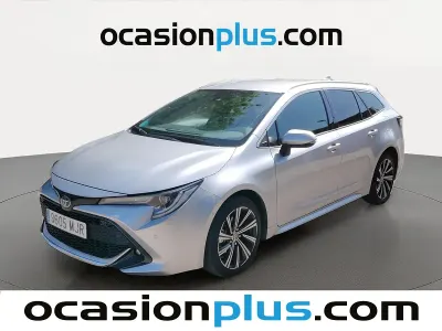 Usado Toyota Corolla Style 140 CV (102 kW) 2023 Gris plata Monovolumen
