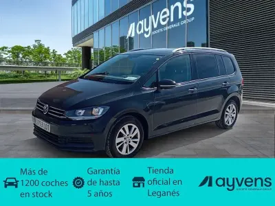 Usado VW Touran Advance 150 CV (110 kW) 2020 Gris Monovolumen