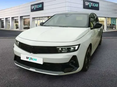 Usado Opel Astra 224 CV (164 kW) 2023 Blanco Utilitario