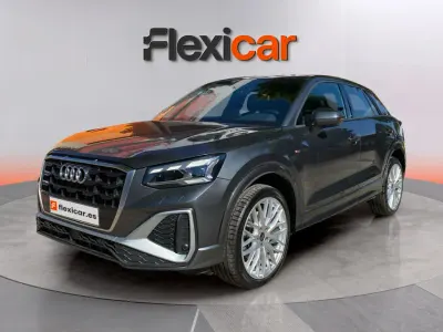 Usado Audi Q2 S-Line 150 CV (110 kW) 2024 Gris SUV