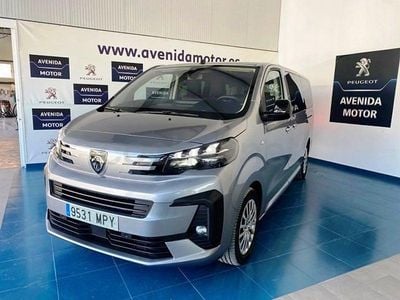 Begagnad Peugeot Traveller Business-Line 180 HK (132 kW) 2024 Grå Minibuss