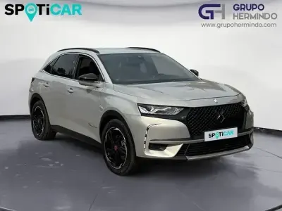 Usado DS Automobiles DS7 Crossback Performance 300 CV (220 kW) 2020 Gris SUV