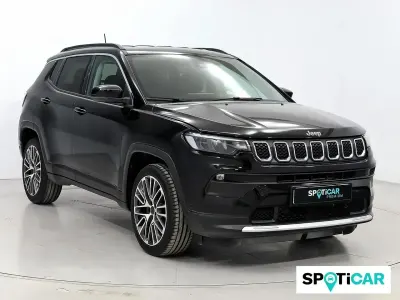 Käytetty Jeep Compass Limited 131 HP (96 kW) 2022 Musta Katumaasturi