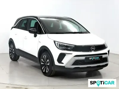 Usado Opel Crossland Elegance 110 CV (80 kW) 2024 Blanco SUV