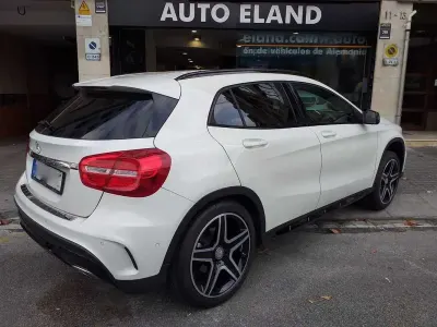 Begagnad Mercedes GLA200