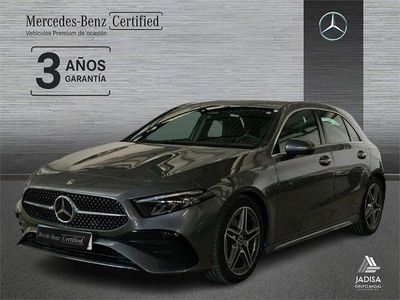 Gris Usado 2025 Mercedes A180 AMG line Berlina | 33.490 € (Precio justo)