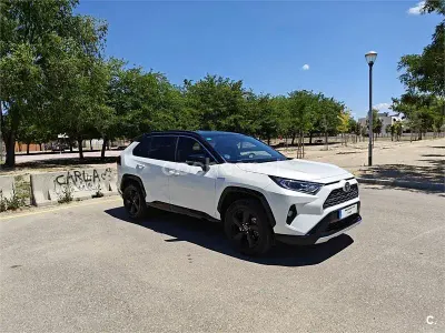 Usado Toyota RAV4 Hybrid Advance 218 CV (160 kW) 2019 Blanco SUV