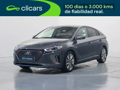 Usado Hyundai Ioniq 141 CV (103 kW) 2017 Gris / plata Utilitario