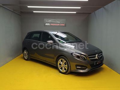 Mercedes B200