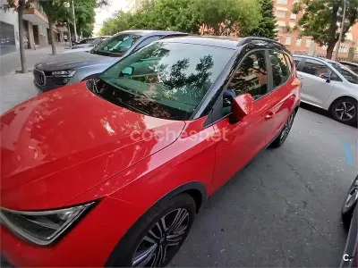 Usado Seat Arona Xperience 110 CV (80 kW) 2023 Rojo SUV