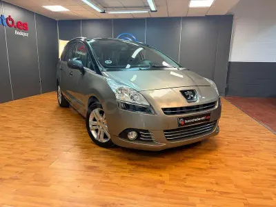 Usado Peugeot 5008