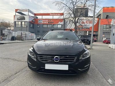 Käytetty Volvo V60 285 HP (209 kW) 2013 Musta Farmari