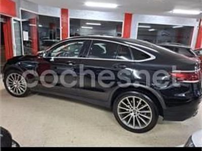 Negro Usado 2020 Mercedes GLC200 SUV | 40.900 €