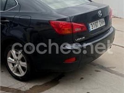 Lexus IS220d