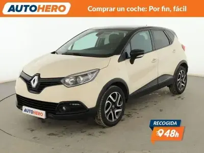 Usado Renault Captur Zen 90 CV (66 kW) 2016 Beige SUV
