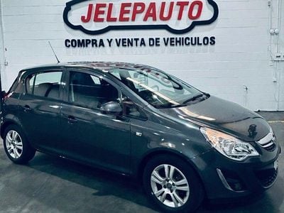 Usado Opel Corsa Selective 85 CV (62 kW) 2011 Gris / plata Utilitario