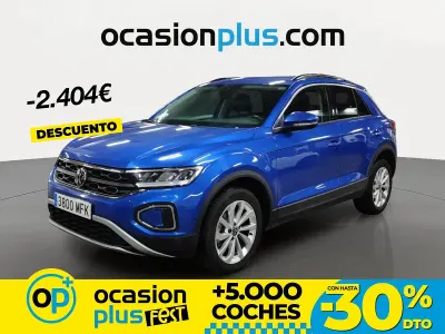 Usado VW T-Roc Life 150 CV (110 kW) 2023 Azul SUV