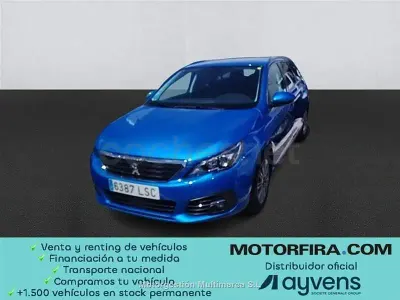 Używany Peugeot 308 SW Allure 131 KM (96 kW) 2021 Niebieski Kombi
