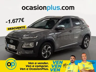 Usado Hyundai Kona 141 CV (103 kW) 2020 Gris / plata SUV