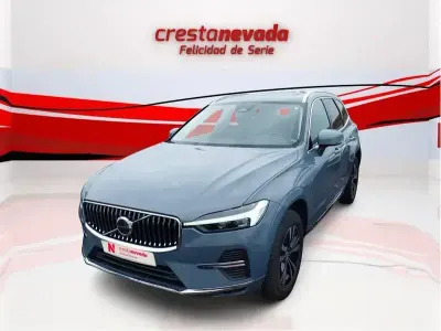 Käytetty Volvo XC60 Core 350 HP (257 kW) 2022 Katumaasturi