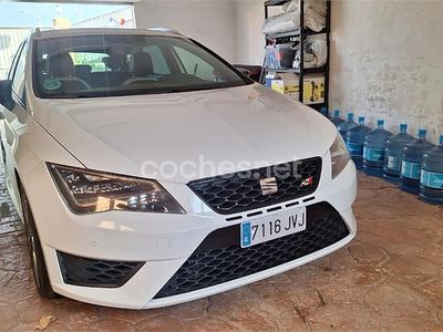 Usado Seat Leon ST CUPRA 290 CV (213 kW) 2016 Blanco Familiar