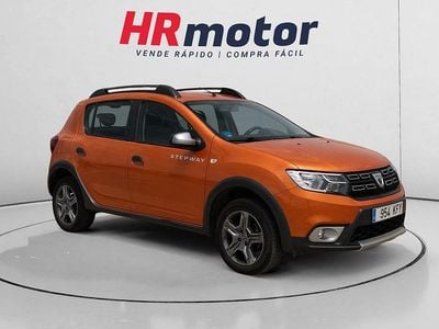 Usado Dacia Sandero 90 HP (66 kW) 2017 Preto Citadino