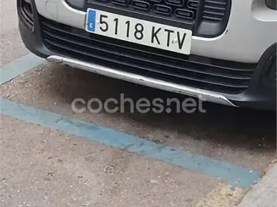 Usado Citroën e-Berlingo Shine 130 CV (95 kW) 2019 Gris / plata Monovolumen
