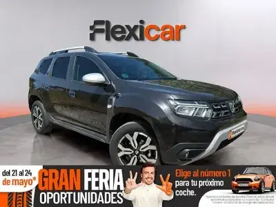 Usado Dacia Duster Comfort 115 CV (84 kW) 2022 Gris SUV