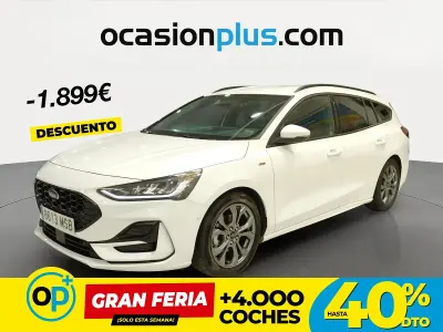 Usado Ford Focus ST-Line 155 CV (114 kW) 2024 Blanco Familiar