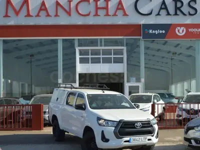 Usado Toyota HiLux 150 CV (110 kW) 2021 Blanco Pickup/Camioneta