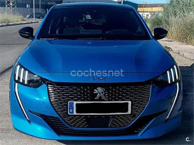 Usado Peugeot 208 GT 100 CV (73 kW) 2022 Azul Utilitario