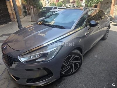 DS Automobiles DS5