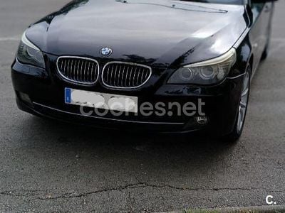 Usado BMW 530 Sport Line 235 CV (172 kW) 2010 Negro Berlina