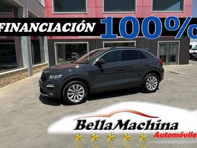 Usado VW T-Roc Advance 151 CV (111 kW) 2022 Gris SUV
