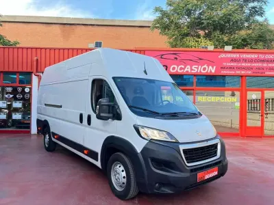 Usado Peugeot Boxer S 140 CV (102 kW) 2021 Blanco Van