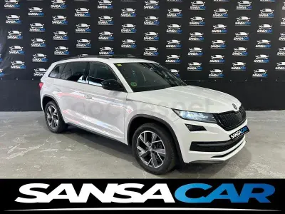 Usado Skoda Kodiaq SportLine 150 CV (110 kW) 2021 Blanco SUV
