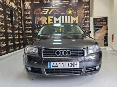 Usado Audi A3 Ambition 140 CV (102 kW) 2003 Negro Utilitario