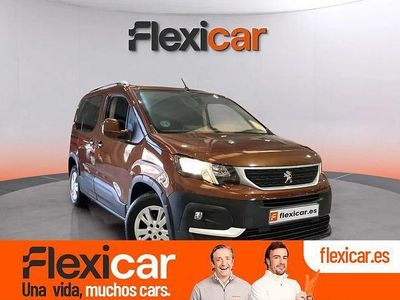 Usado Peugeot Rifter Allure 100 CV (73 kW) 2019 Marrón Monovolumen