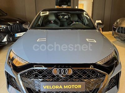 Gris / plata Nuevo 2025 Audi RS3 Berlina | 84.999 € (Un poco caro)
