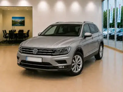 Begagnad VW Tiguan Sportline 150 HK (110 kW) 2020 Grå SUV